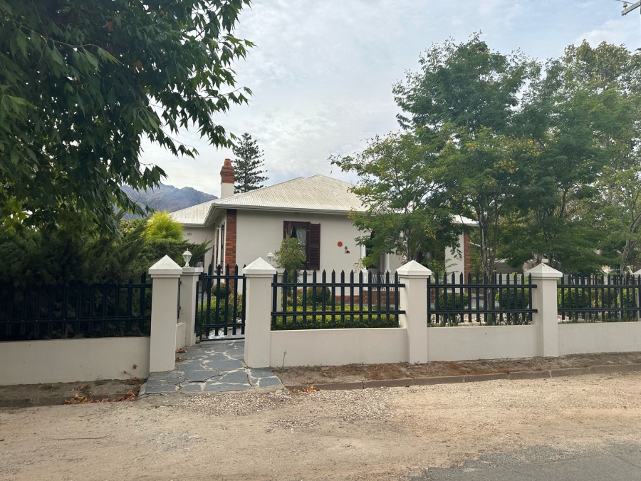 3 Bedroom Property for Sale in Porterville Western Cape